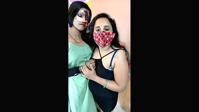 Stripchat-Public.Show-c-Hot_mina8585-2025.03.15.190333