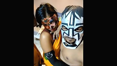 Stripchat-Public.Show-c-Hot_mina8585-2025.05.02.193420