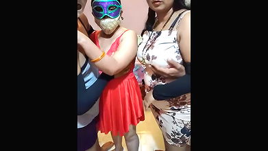 Stripchat-Public.Show-c-Hot_mina8585-2025.05.13.185453