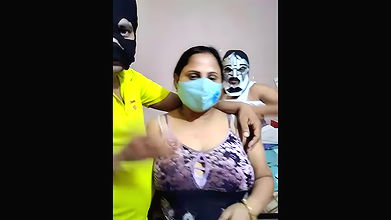 Stripchat-Public.Show-c-Hot_mina8585-2025.05.20.091314