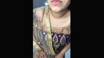 Desi cute girl sexy fgr