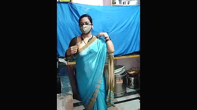 Stripchat-Public.Show-c-Sexynageena-2025.05.08.182801