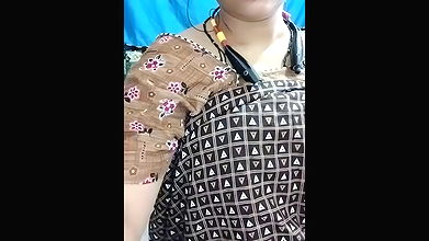 Stripchat-Public.Show-c-Sexynageena-2025.05.27.025222