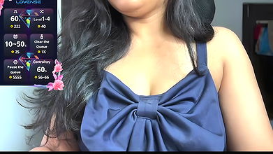 Stripchat-Public.Show-f-Adeline_lilly-2025.06.16.175336