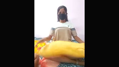 Stripchat-Public.Show-c-Housewife99-2025.06.01.100951