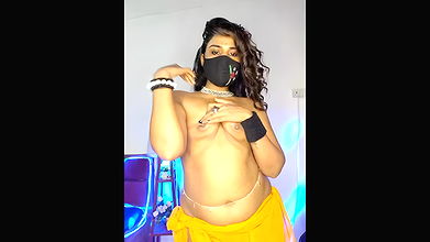 Stripchat-Public.Show-f-Black-Pearll-2025.01.24.025510