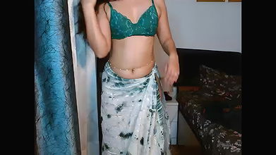 Stripchat-Public.Show-f-Divyani-2025.03.17.172439