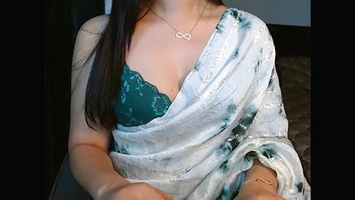 Stripchat-Public.Show-f-Divyani-2025.04.11.211402