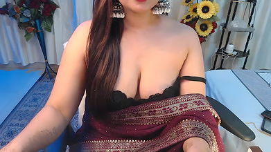 Stripchat-Public.Show-f-Mahimagic_doll-2025.02.09.212156