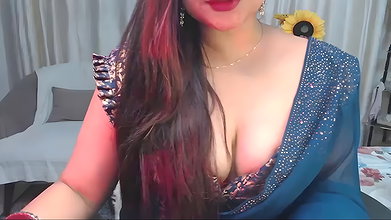 Stripchat-Public.Show-f-Mahimagic_doll-2025.04.12.185024