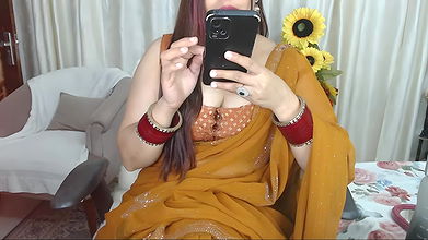 Stripchat-Public.Show-f-Mahimagic_doll-2025.04.22.185452