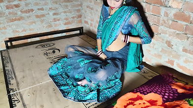 After lying to my husband, I went to my brother-in-law at night wearing a net saree. My brother-in-law fucked me after seeing my