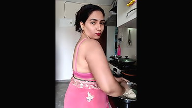 Stripchat-Public.Show-c-Its_Gayatri-2025.05.30.075333