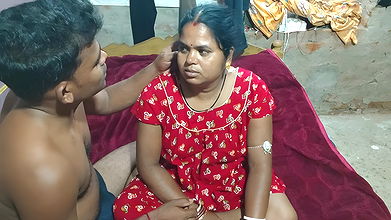 The Neighbor Brother-in-law Made the Sister-in-law Naked and Inserted a Finger in Her Pussy