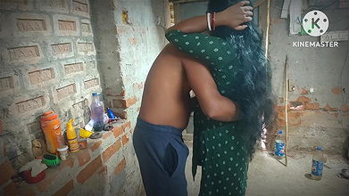 Called Neighbor Aunty’s Stepsister, Stripped Her, and Fucked Her Secretly.