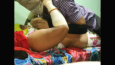 Unsatisfied Payal Bhabi Ki Sexy Video with Her Boy Friend at Midnight