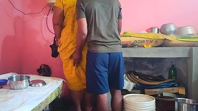 Went to Neighbor Aunty’s Kitchen and Fucked Her in the Ass