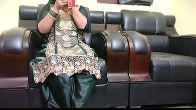 Bhojpuri Young Sexy Bhabhi Pussy Hard Fucking After Flirting with Devarji Full Video with Bhojpuri Audio ( Indian Rashmika )