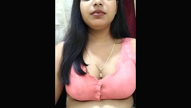 Stripchat-Public.Show-f-Maahhii_2-2025.06.09.204753