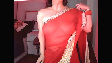 Stripchat-Public.Show-f-SunhariGirl-2025.05.12.150923