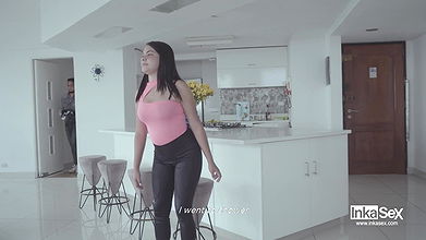 Inocente latina es en Lima por unos cuantos dólares