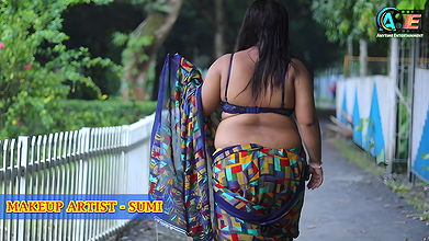 Bold Saree Shoot Saree Video Shoot Saree Fashion Shoot Bong Navel Saree Model Poulomi