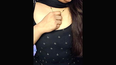 Stripchat-Public.Show-f-_Ayeshaa-2024.12.23.214210