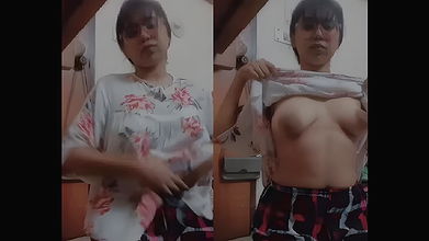 Desi sexy bhabi open her dress