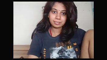 Sunny Bhabi Showing Boobs & Masturbating on Chaturbate Live