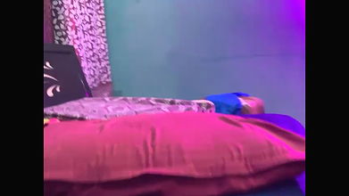 Stripchat-Public.Show-f-Sweet__queen2-2024.12.14.232115