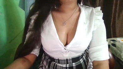 Stripchat-Public.Show-f-Yashika_Love1-2025.04.03.191132