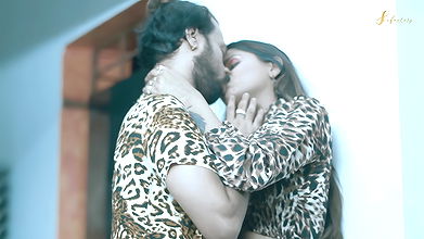 Full Sexy Wife Is Desperate for Sex Satisfaction From Her Husband’s Friend