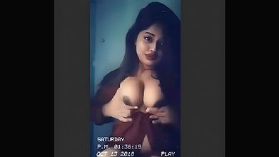Extremely Hot Insta Babe Playing with her Boobs.