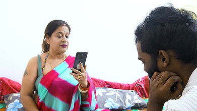 SEXY MADAM DON’T DONT CONTROL HERSELF TO FUCK WITH HER BIG COCK STUDENT