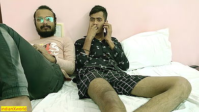 Indian Bengali Girls Hot threesome sex for 15k Rupee! Desi Threesome Sex