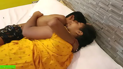 Indian sexy bhabhi hot real fucking with young lover! Hindi sex