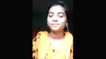 Desi cute girl on cam