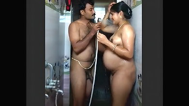 Pregu bhabi fucking with old father in lw