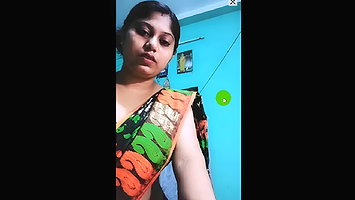 Mampi Bhabhi Hot Tango Live