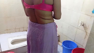 Sex with cousin in the washroom. I did Enjoy cousin lovely Pussy