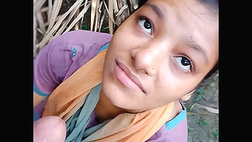 Desi village girl fucking outdoor
