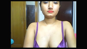 Cute girl on cam – 2