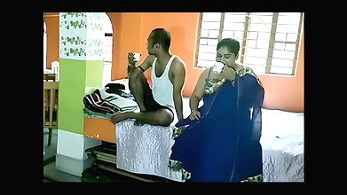 Beautiful Bhabhi hot xxx sex! with clear Bangla audio