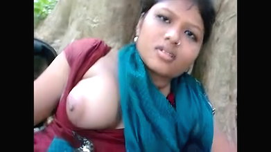 bangla couple in open