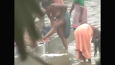 bihar amateur tawashing at river 2