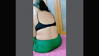 Desi Bhabhi Handjob and Fucked 8 Clips marge