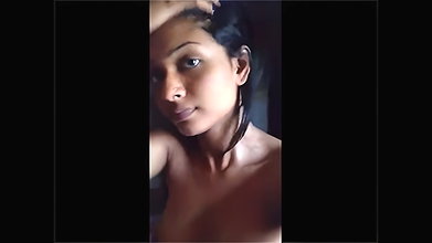 cute indian babe juicy boobs