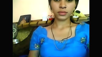 cute pammi bhabhi exposed on webcam
