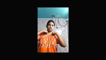 hdfc bank lko girl 3