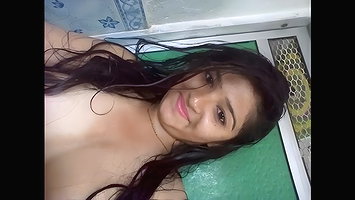 hot indian college girl teena shower nude